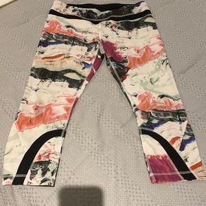 Lululemon Pace Rival Cops